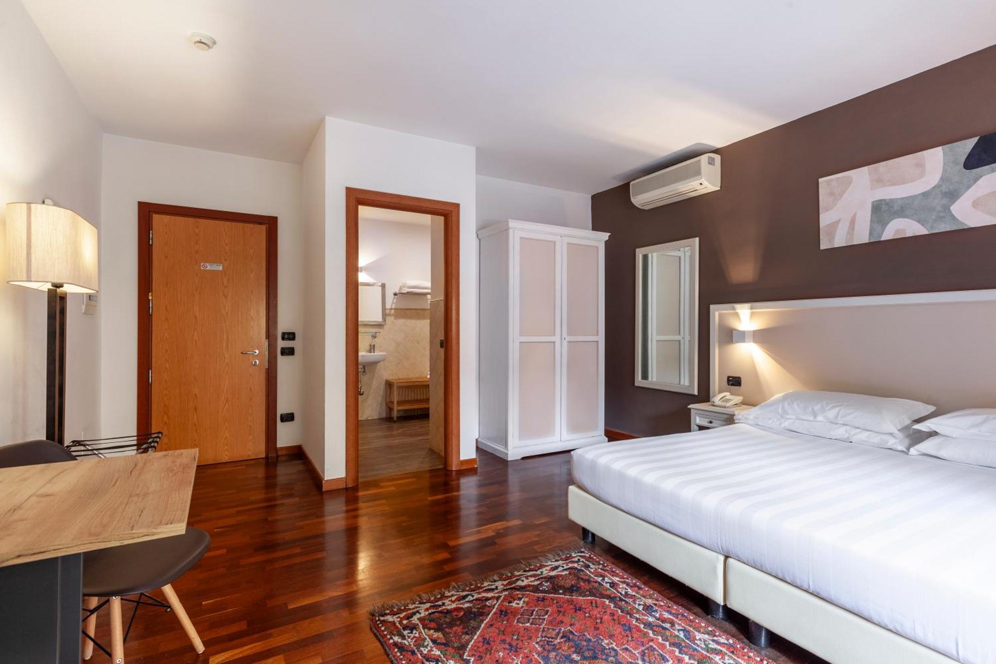 Inn Rome Rooms & Suites Eksteriør billede