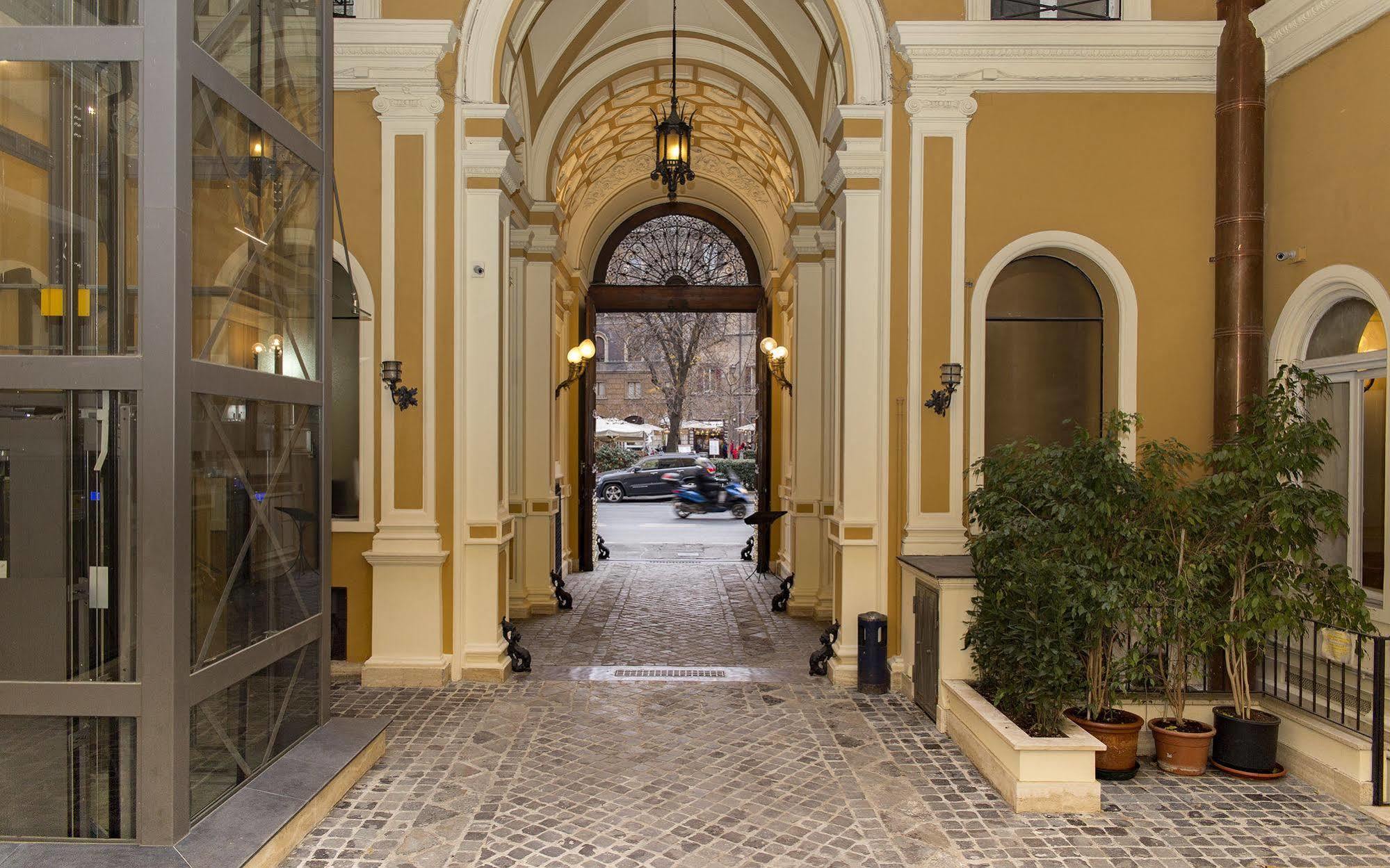 Inn Rome Rooms & Suites Eksteriør billede