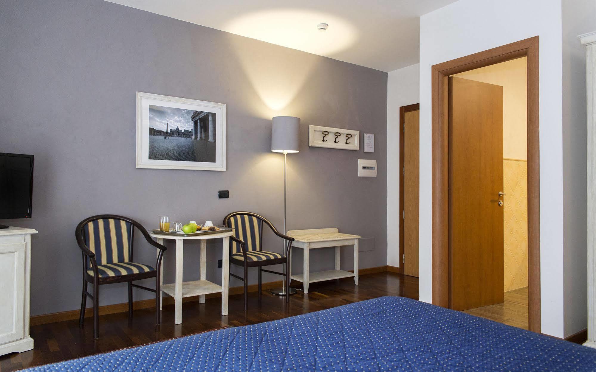 Inn Rome Rooms & Suites Eksteriør billede