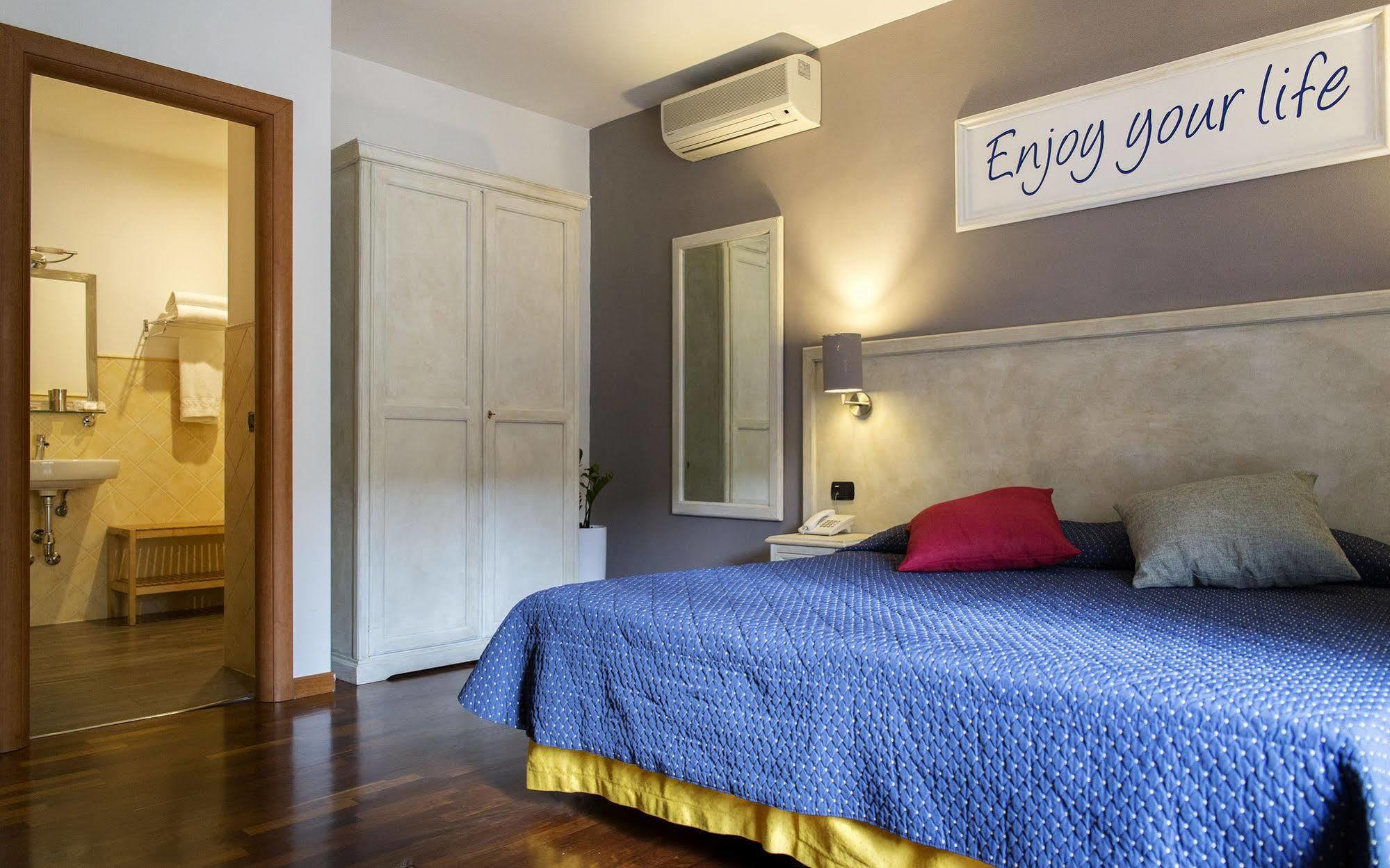 Inn Rome Rooms & Suites Eksteriør billede